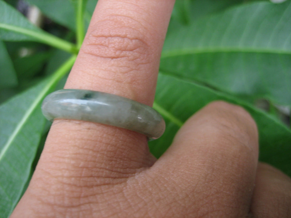 Natural Jadeite Jade ring Thailand jewelry stone mineral size  7.25 US  EB 031