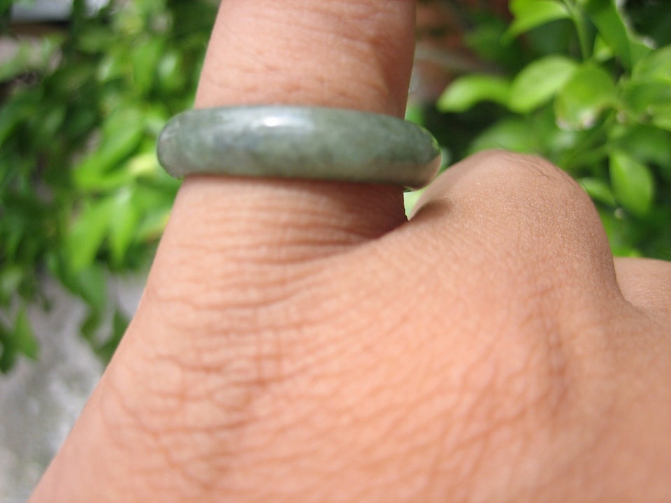 Natural Jadeite Jade ring Thailand jewelry stone mineral size  7.25 US  EB 047