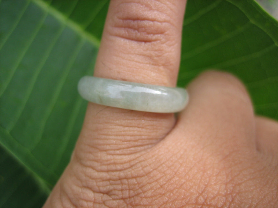 Natural Jadeite Jade ring Thailand jewelry stone mineral size  7.25 US  EB 053