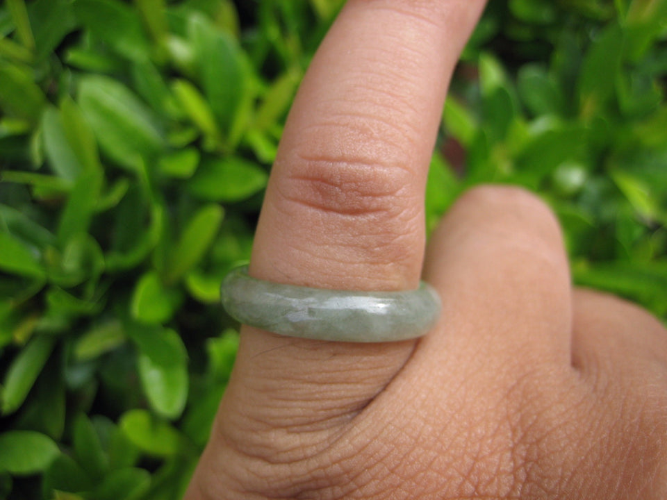 Natural Jadeite Jade ring Thailand jewelry stone mineral size  7 US  EB 058