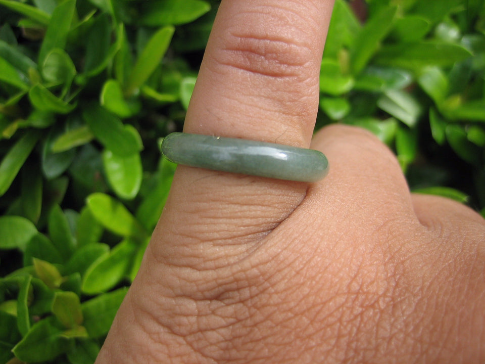 Natural Jadeite Jade ring Thailand jewelry stone mineral size  7.25 US  EB 059