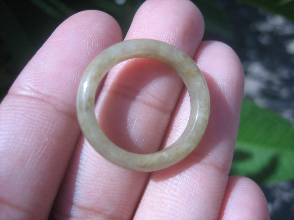 Natural Jadeite Jade ring Thailand jewelry stone mineral size 6.5 US   E 5934