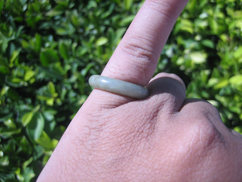 Natural Jadeite Jade ring Thailand jewelry stone mineral size 6.5 US   E 5943
