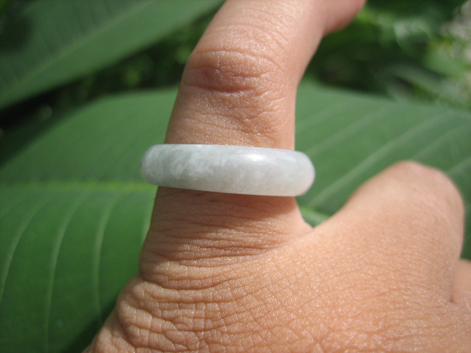 Natural Jadeite Jade ring Thailand jewelry stone mineral size 7 US  EA 075