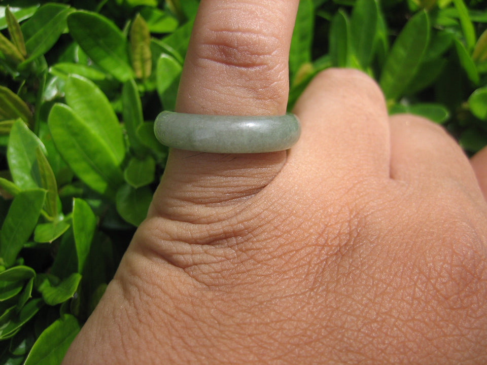 Natural Jadeite Jade ring Thailand jewelry stone mineral size 7 US  EA 073