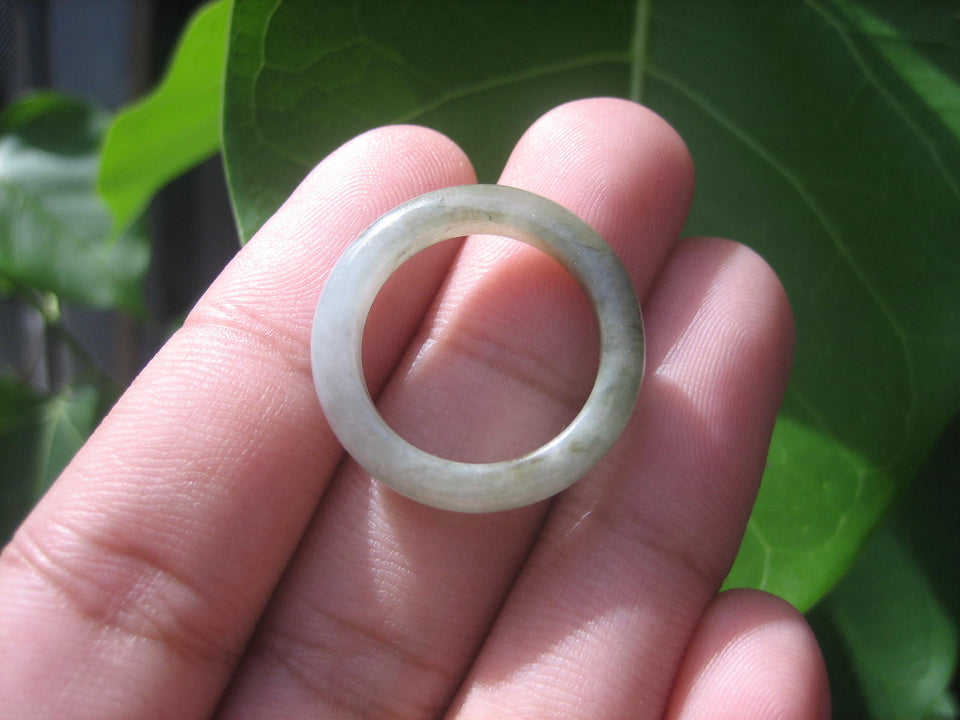 Natural Jadeite Jade ring Thailand jewelry stone mineral size 6.25 US   E 5981
