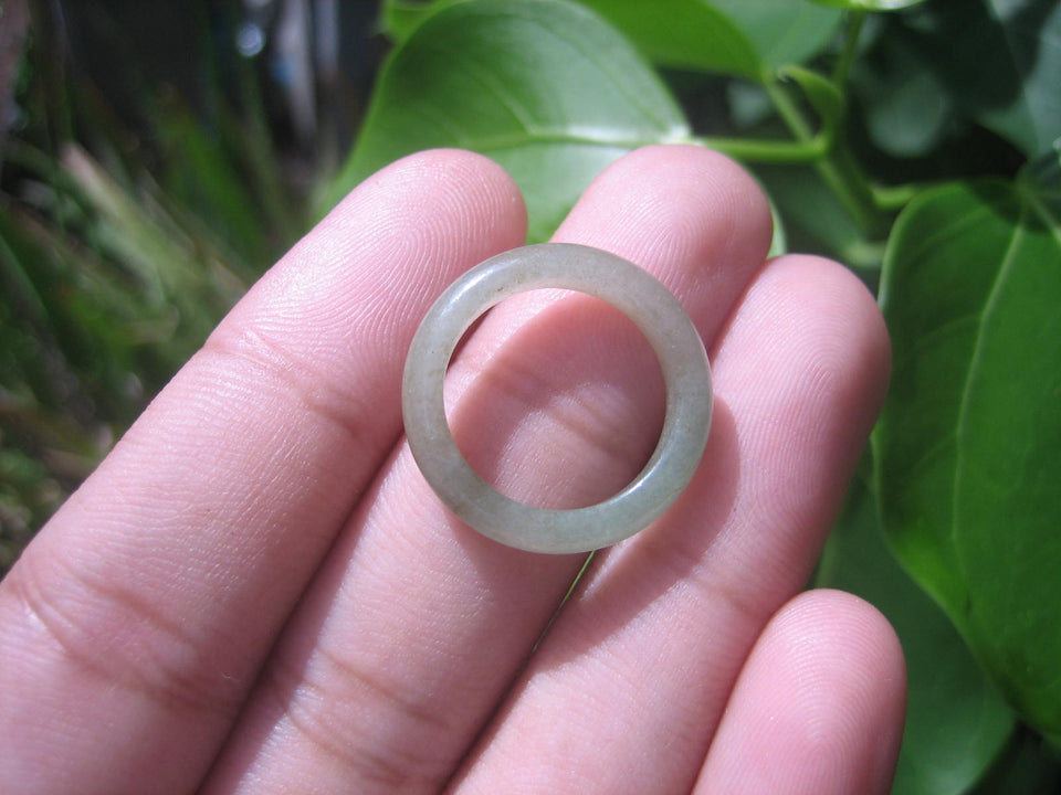 Natural Jadeite Jade ring Thailand jewelry stone mineral size 4.25 US   E 5979