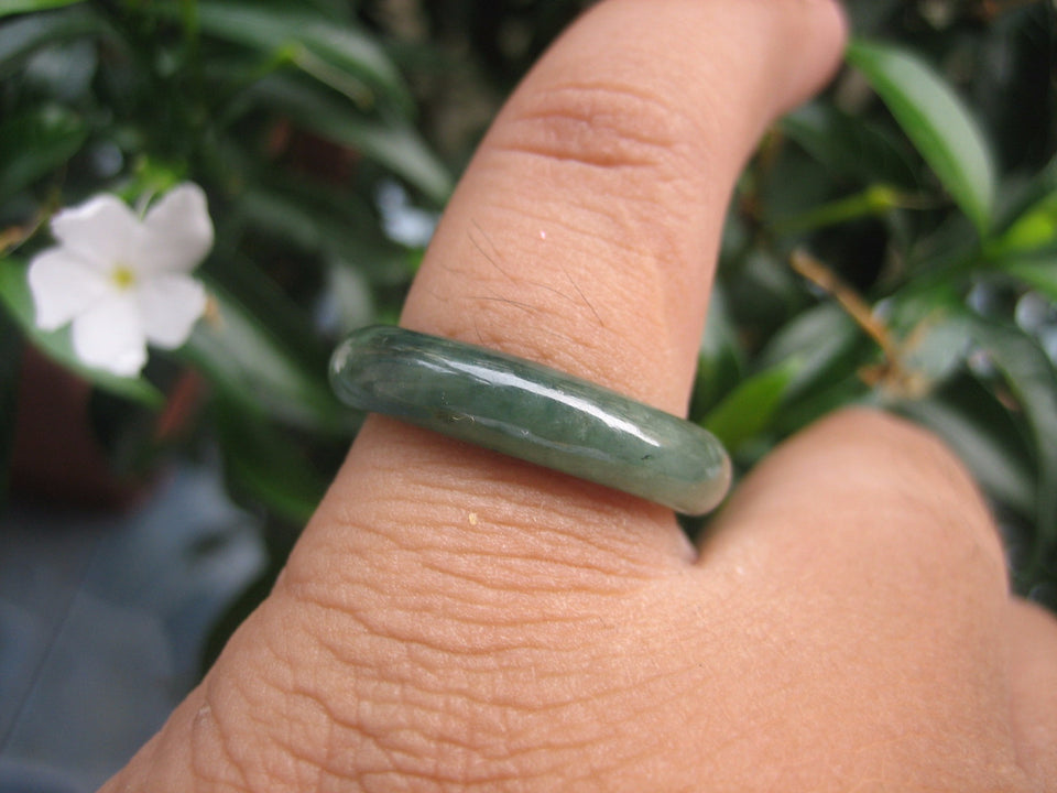 Natural Jadeite Jade ring Thailand jewelry stone mineral size  7.25 US  EB 106