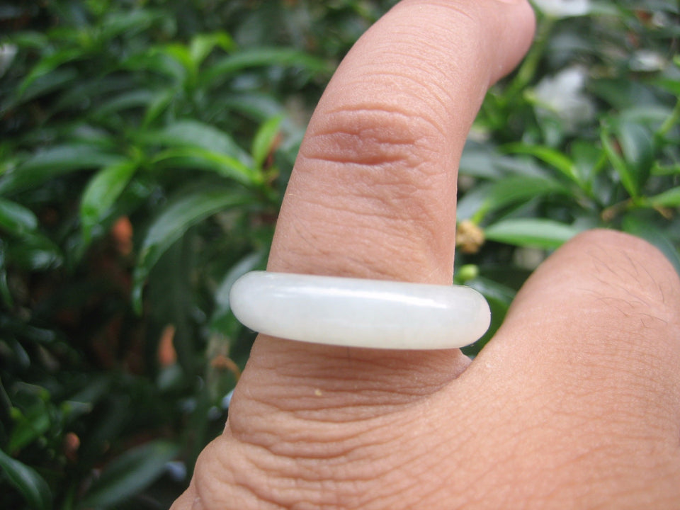Natural Jadeite Jade ring Thailand jewelry stone mineral size  7.5 US  EB 102
