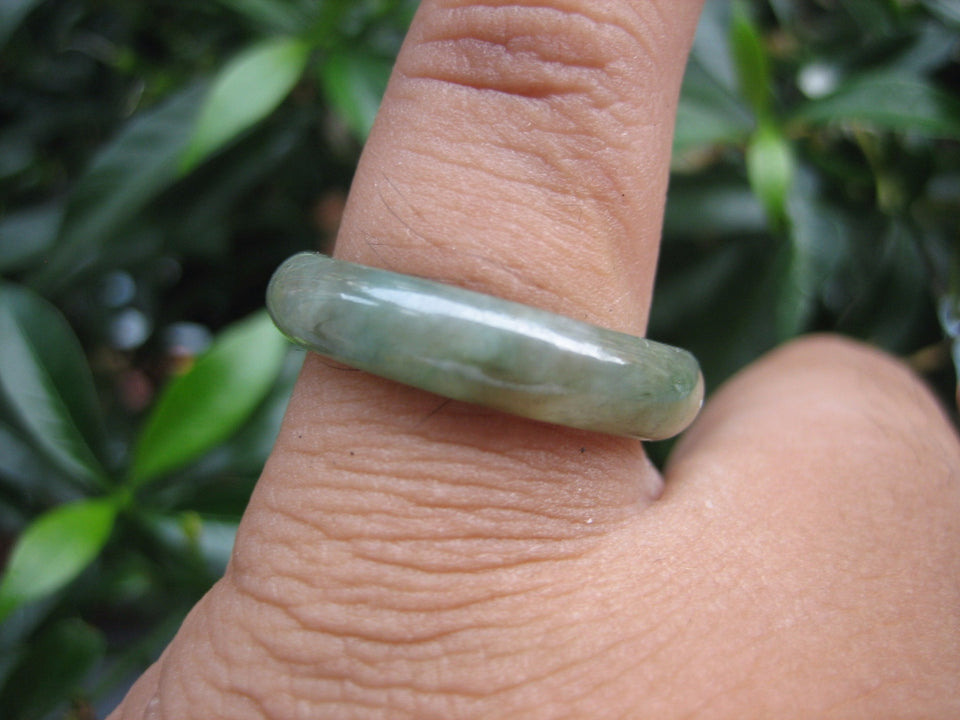 Natural Jadeite Jade ring Thailand jewelry stone mineral size  7.25 US  EB 117