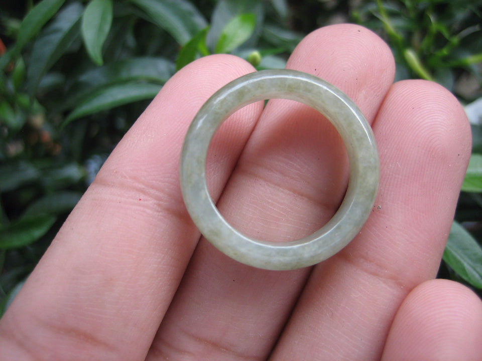 Natural Jadeite Jade ring Thailand jewelry stone mineral size  7 US  EB 119
