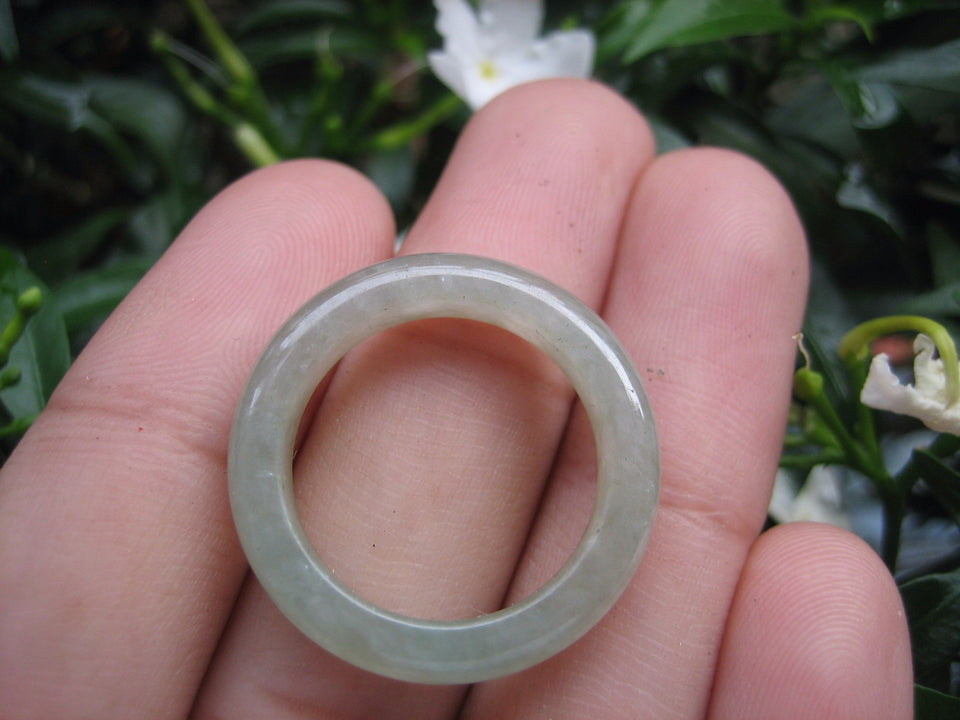 Natural Jadeite Jade ring Thailand jewelry stone mineral size  7 US  EB 020
