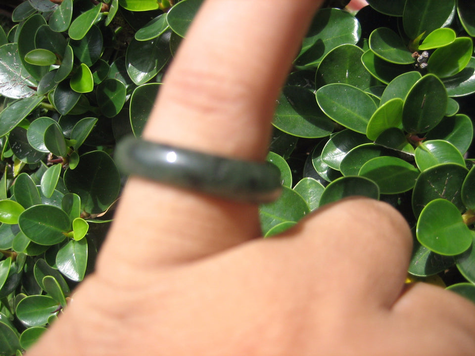 Natural Jadeite Jade ring Thailand jewelry stone mineral size  7.25 US  EB 028