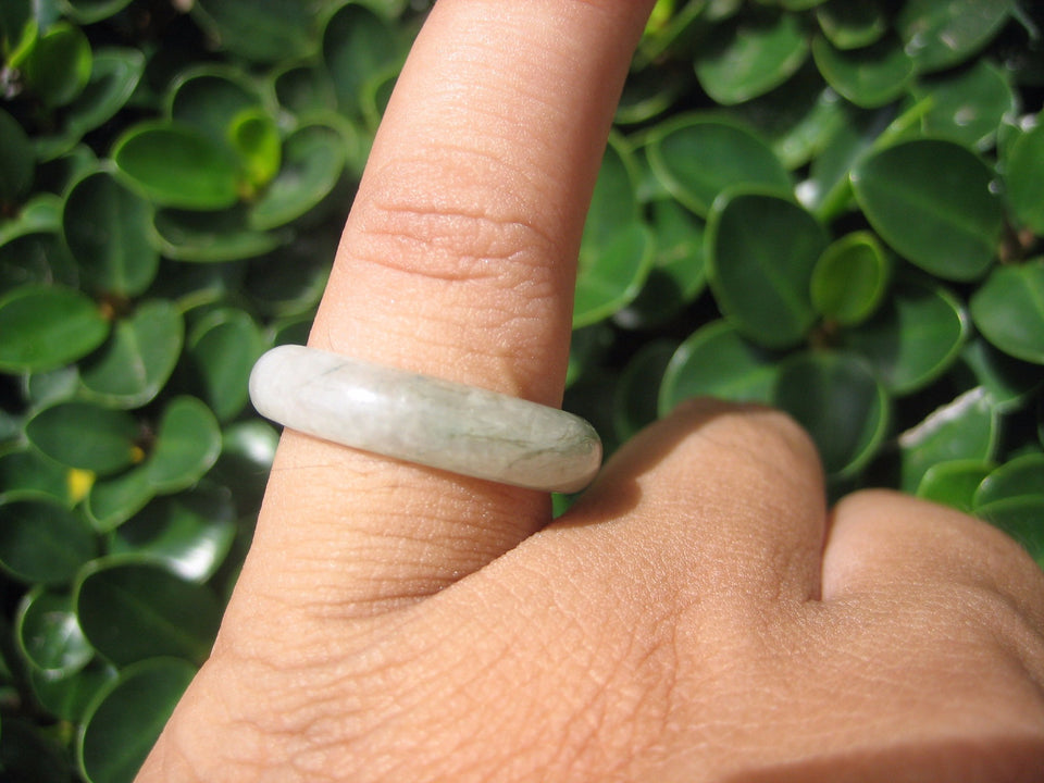 Natural Jadeite Jade ring Thailand jewelry stone mineral size  7 US  EB 029