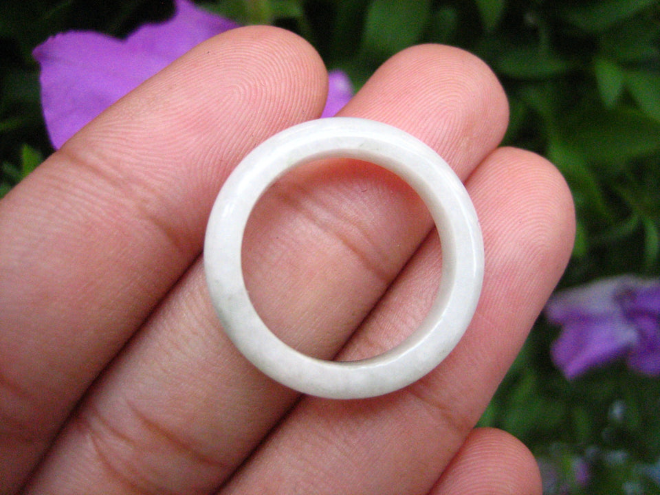 Natural Jadeite Jade ring Thailand jewelry stone mineral size  7.25 US  EB 089