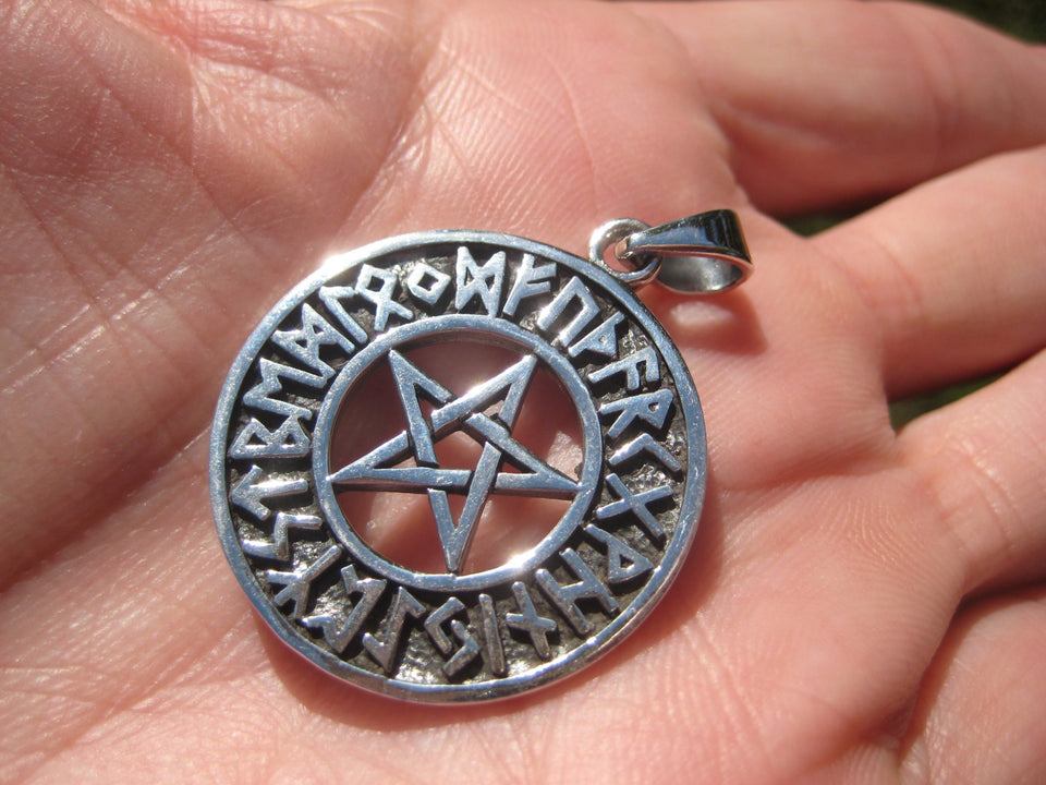 925 Silver Pentagram Pentacle Runes Pendant  A2734
