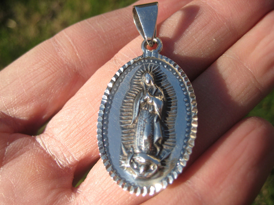 925 Silver Virgin Saint Guadalupe Pendant Taxco Mexico N3766