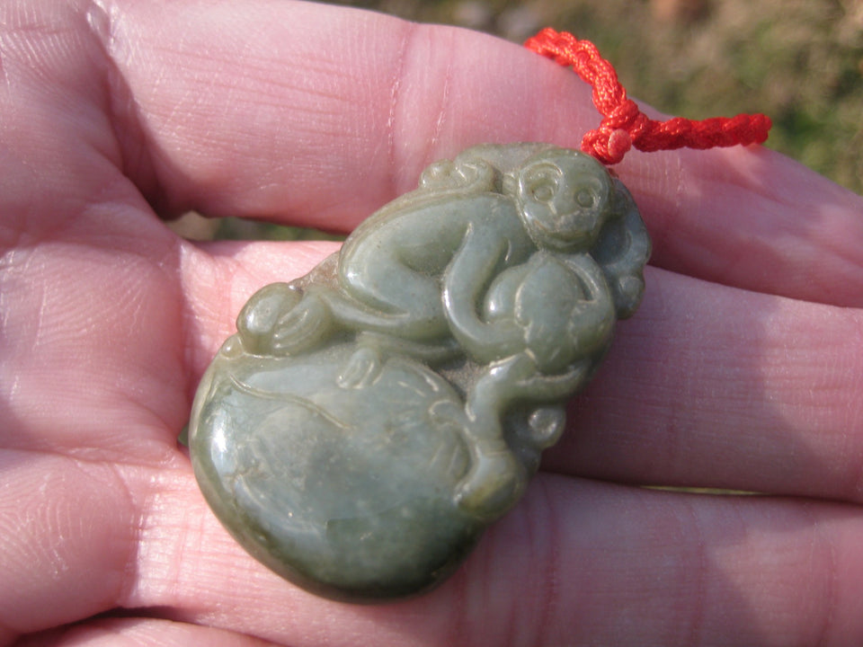 Natural Jadeite Jade MonkeyPendant Necklace Amulet Myanmar A22755