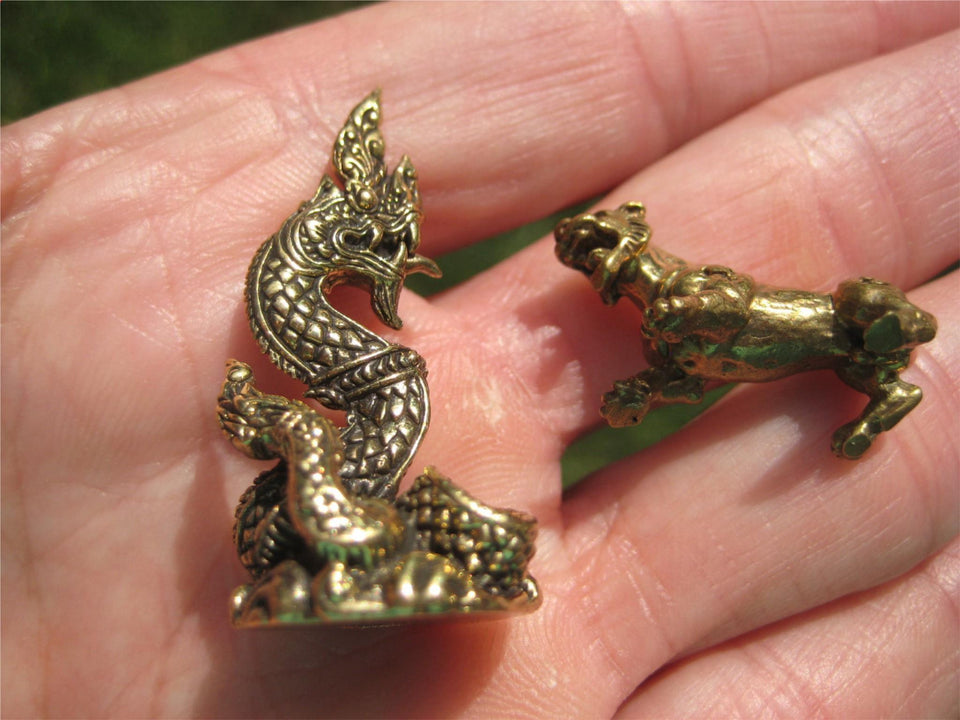 Lucky Set of 2 Brass Metal Thailand Amulet Statues Tiger Dragon Snake CH377