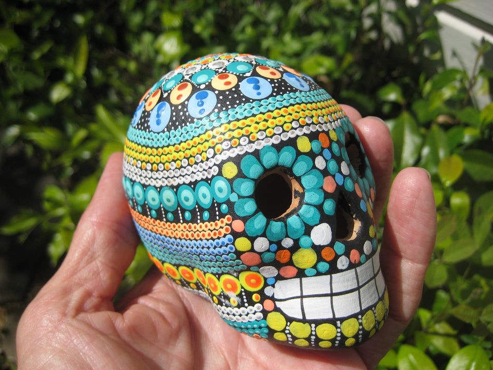 Ceramic Painted Skull Day of the Dead Taxco Mexico A5387