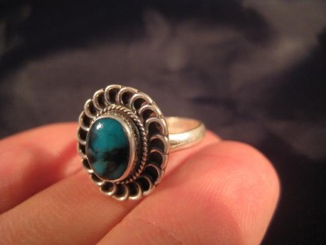 925 Silver Tibetan Turquoise crystal stone Ring Nepal jewelry art Size 4.5 N376