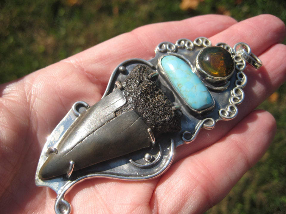 925 Silver Natural Megalodon Fossil Tooth Arizona Turquoise  Pendant Taxco A4476